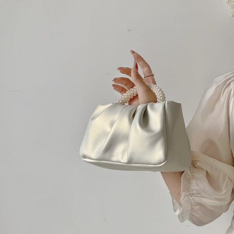 Fashionable and versatile pleated crossbody cloud bag with pearl light mini phone small bag m3331109