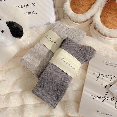 Solid color vertical plush socks, children's mid length socks, autumn and winter plush and thickened warmth, Japanese style plush socks, winter long socks, m1915010473