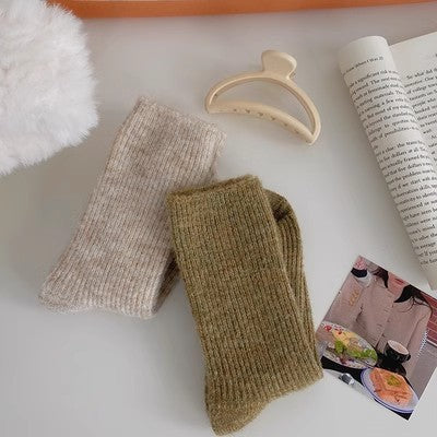 Xiao Xiangfeng Solid Color Wool Socks Women's Long Socks Instagram Trendy Pure Cotton Autumn and Winter Thickened and Warm Cashmere Retro Mid length Socks m1915010470