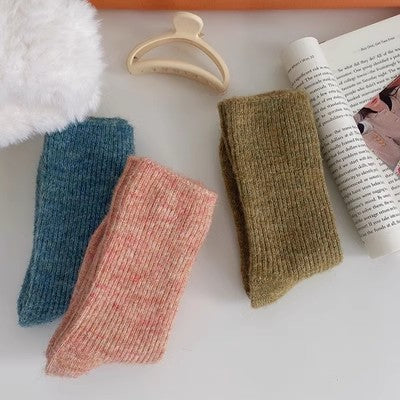 Xiao Xiangfeng Solid Color Wool Socks Women's Long Socks Instagram Trendy Pure Cotton Autumn and Winter Thickened and Warm Cashmere Retro Mid length Socks m1915010470